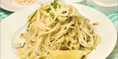 Spaghetti al limone con strigoli e aglio