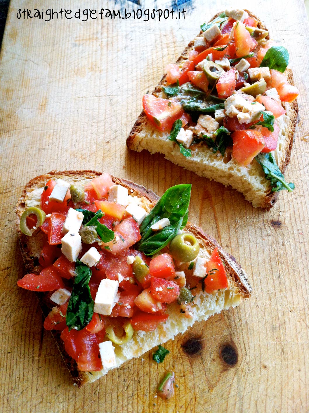 Bruschette al pomodoro e basilico