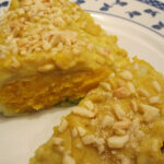 Involtini di verza, ceci e carote con besciamella alla curcuma Involtini di verza, ceci e carote con besciamella alla curcuma