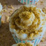 Muffins al profumo di limone, pistacchi e cocco