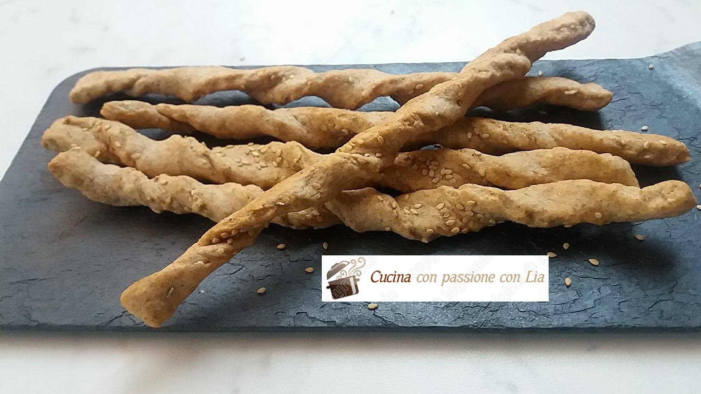 Grissini integrali olio e vino friabilissimi