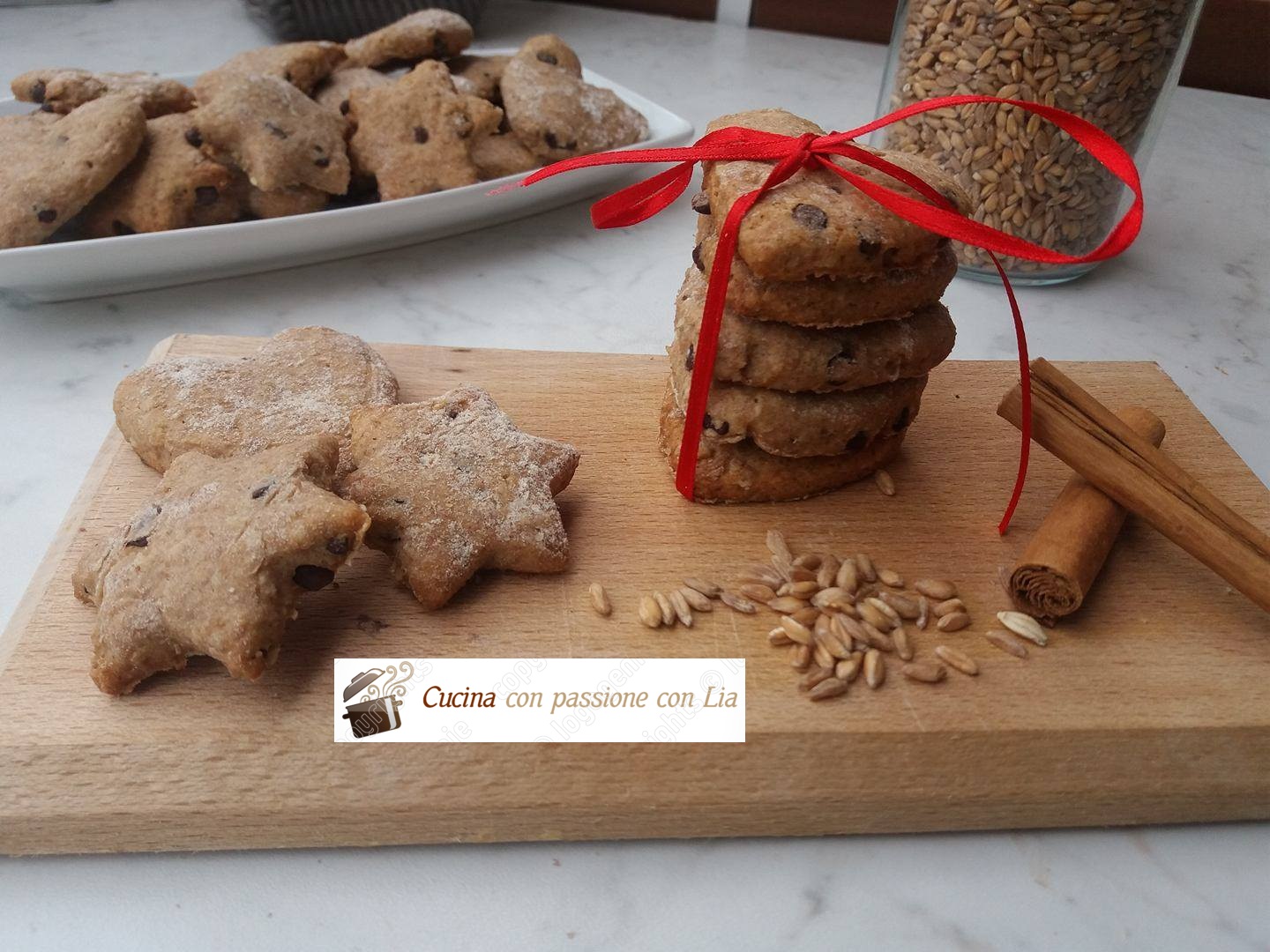 Biscotti di farro, cannella e cioccolato