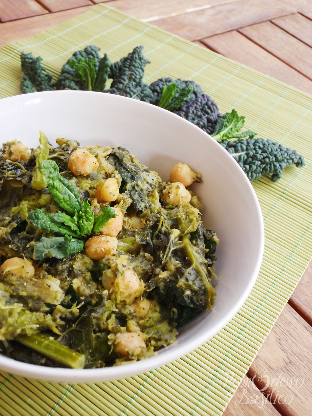 Zuppa di cavolo nero e ceci