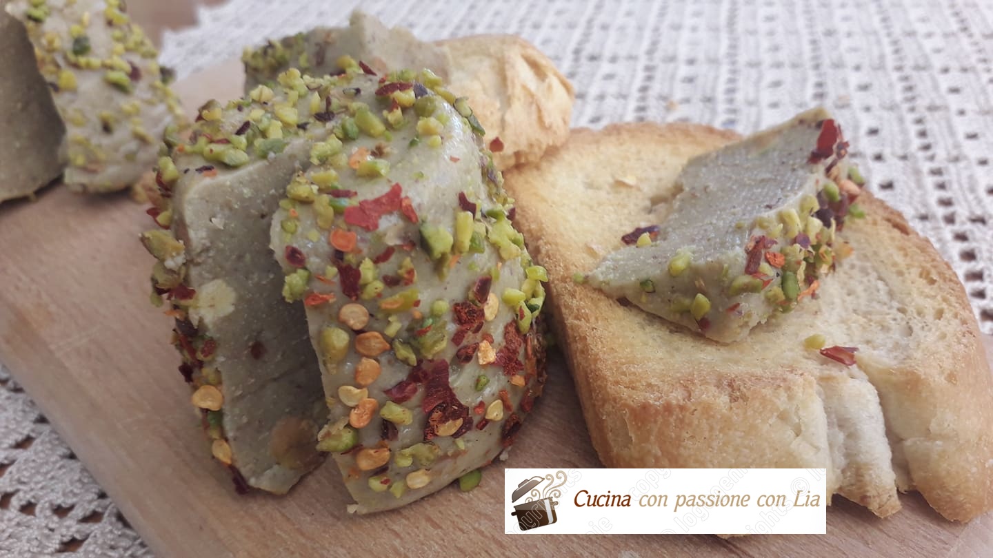 Formaggio vegan ai pistacchi
