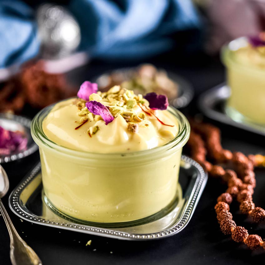 Shrikhand allo zafferano vegan