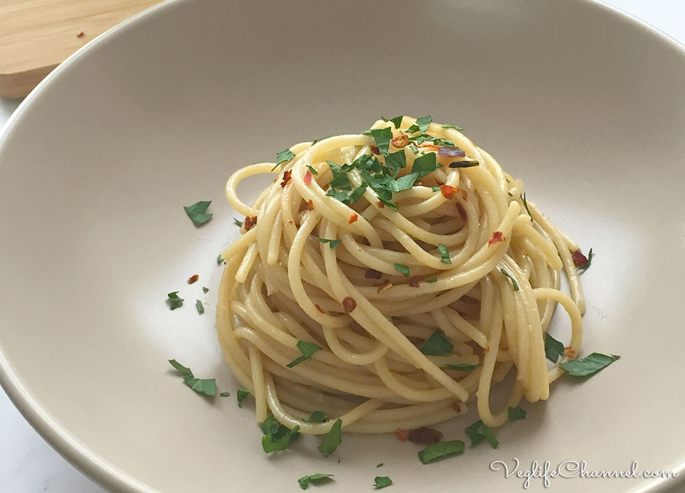 Spaghetti aglio, olio e peperoncino