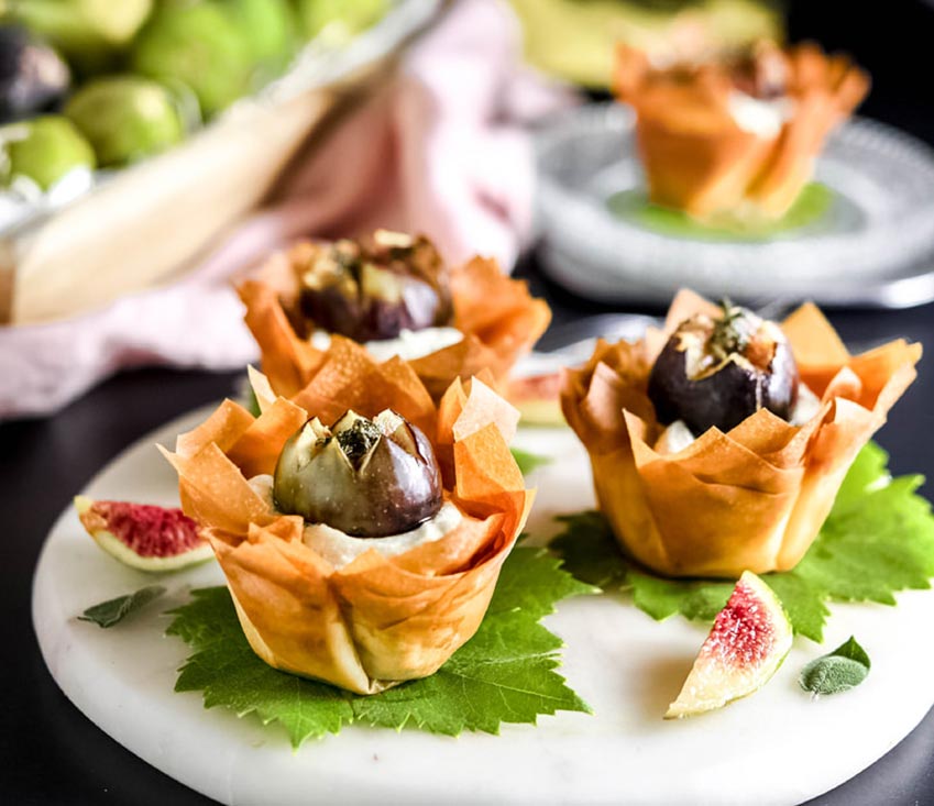 Cestini di pasta fillo con ricotta vegetale e fichi arrosto