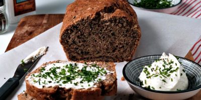 Plumcake salato con zucchina e noci