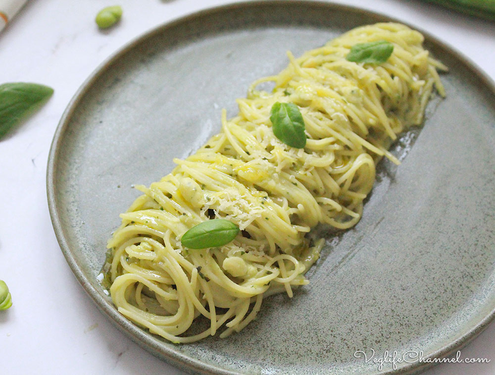 spaghetti-con-pesto-di-fave-vegan-senza-glutine