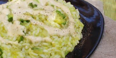 Risotto verde con salsa di nocciole