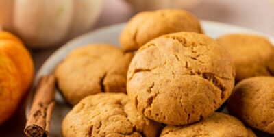 Biscotti alla zucca senza uova senza burro