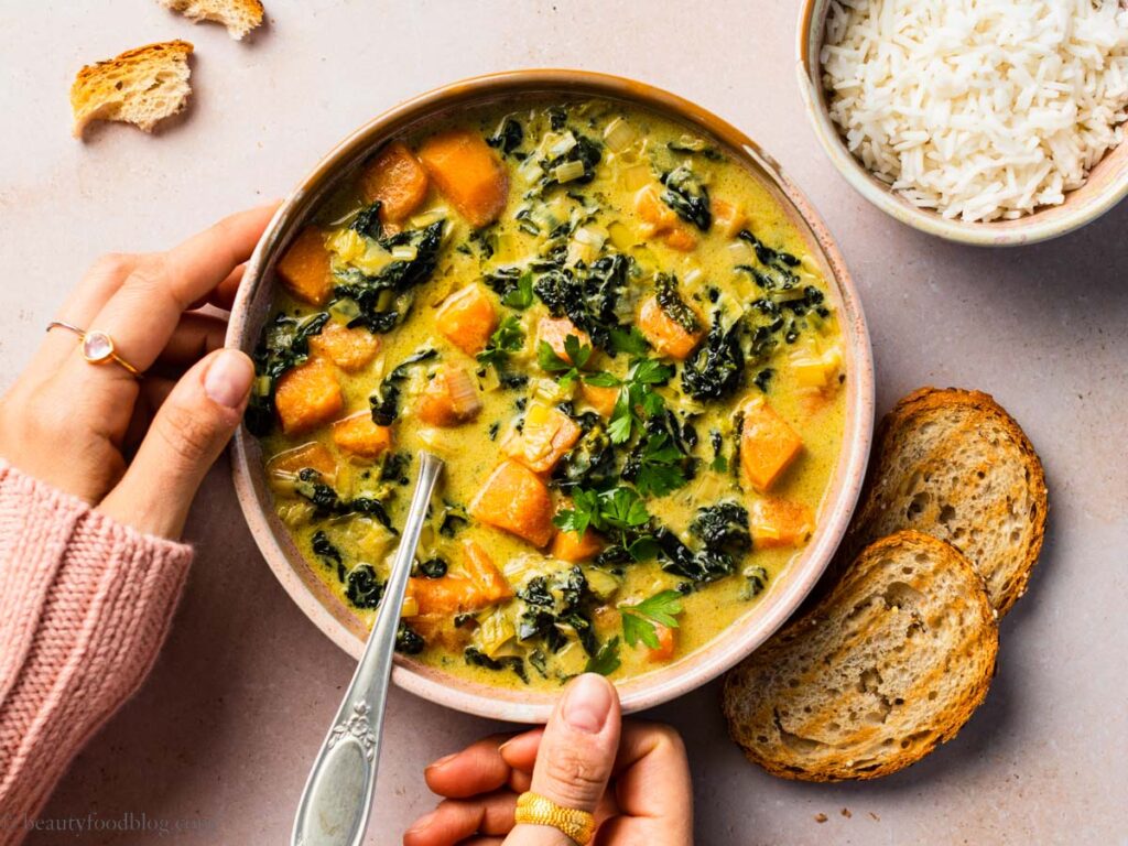 Curry di patate dolci e cavolo nero | Low FODMAP