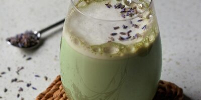 Matcha latte alla lavanda