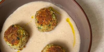 Polpette di fave con cime di rapa vegan